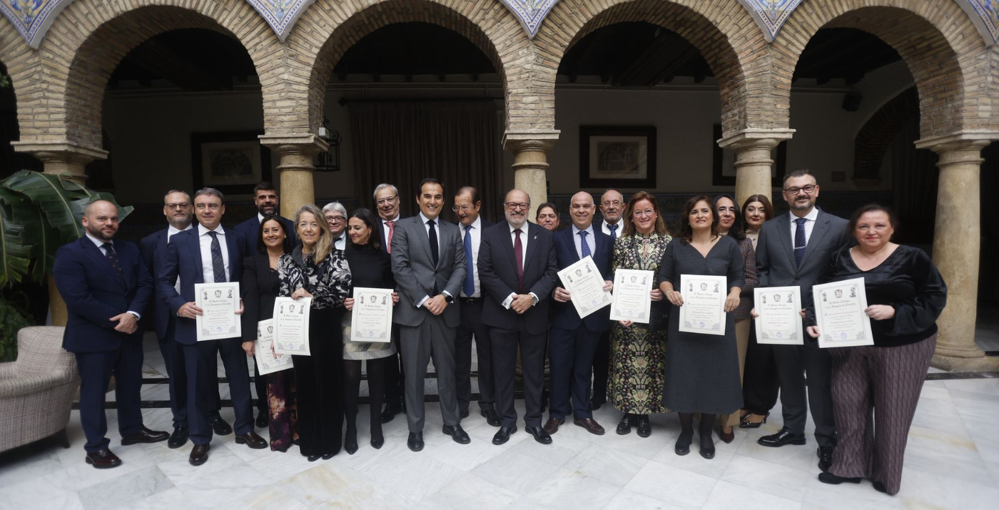El Colegio rinde homenaje a sus colegiados más veteranos en un acto cargado de emoción y compromiso